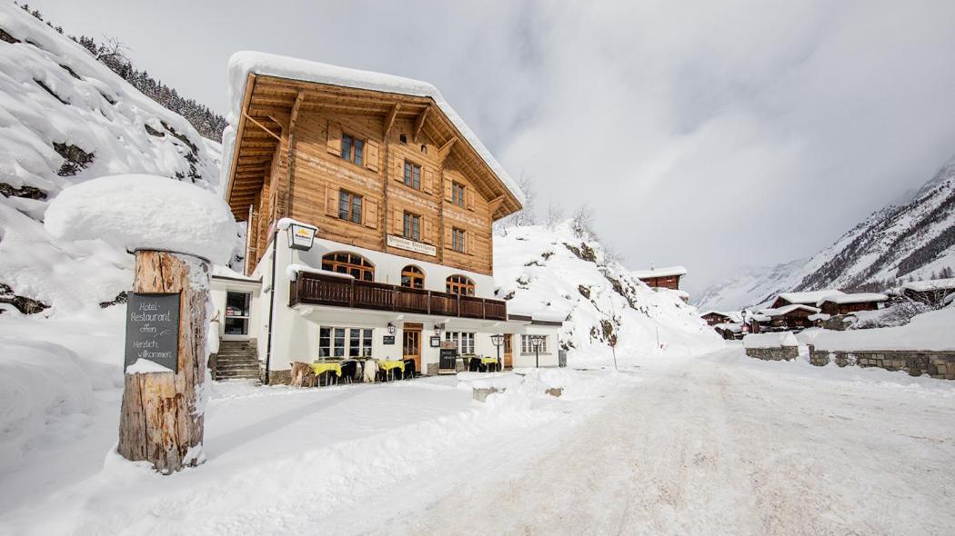 Hotel Breithorn Blatten  Екстериор снимка